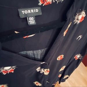 Torrid short sleeve dolman top